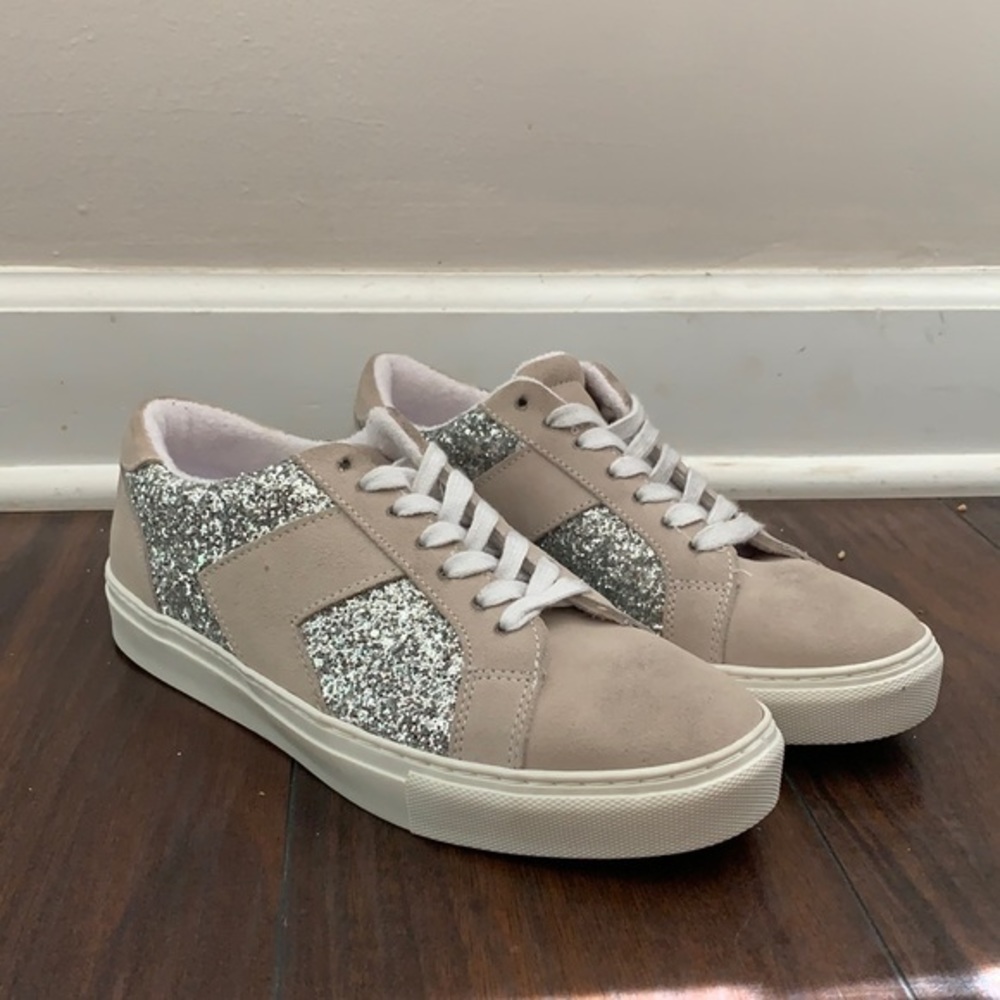 Steven by Steve Madden Parody Sneakers in Gray